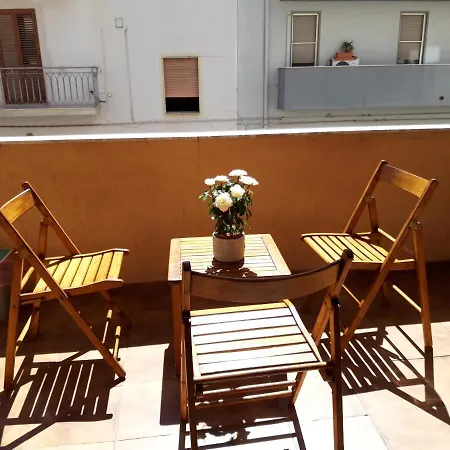 Hibiscus Bed & Breakfast Alghero
